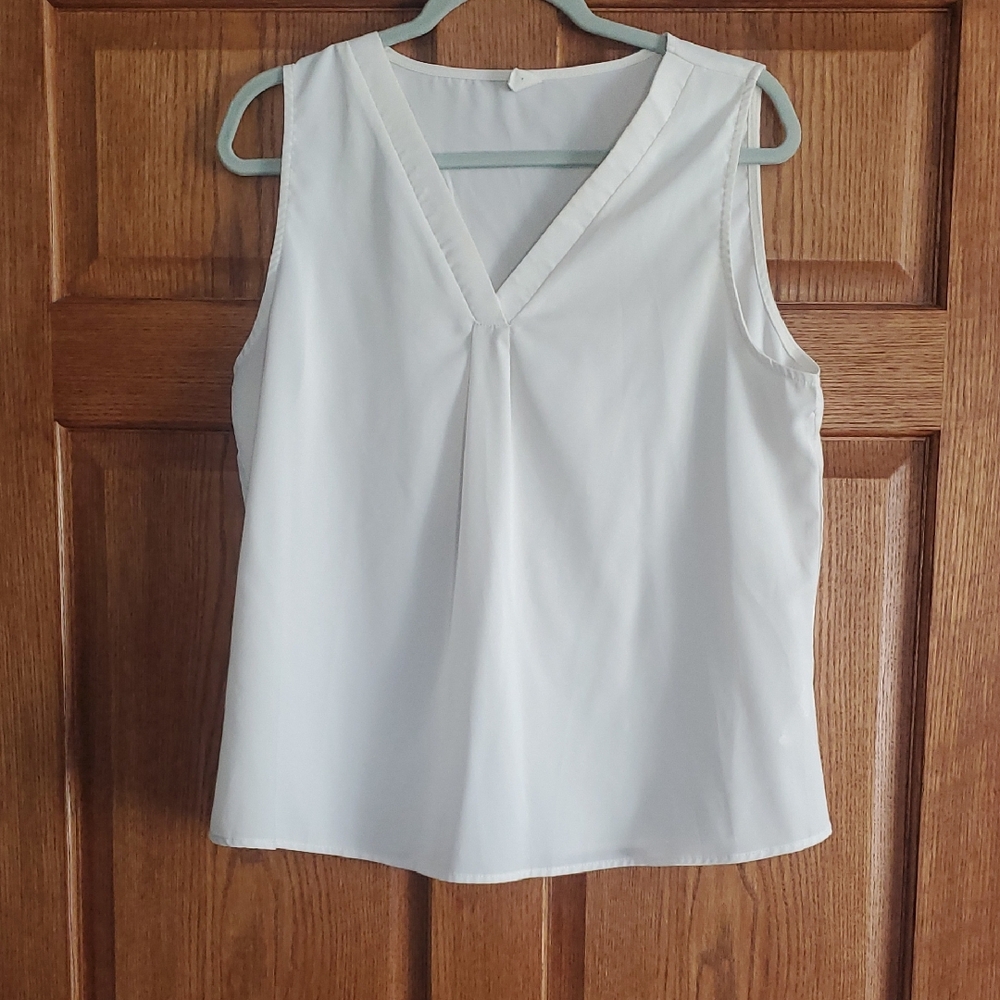 Elegant White Sleeveless Top